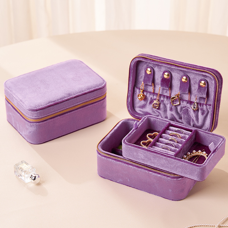 กล่องเก็บเครื่องประดับกำมะหยี่ - Luxury Skincare Samples บทวิจารณ์และราคา