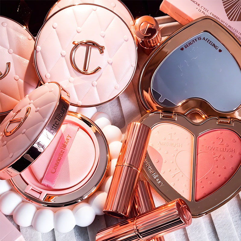 บลัชออนเนื้อฝุ่นสุดหรู ชุดแต่ง - Luxury Skincare Products บทวิจารณ์และราคา